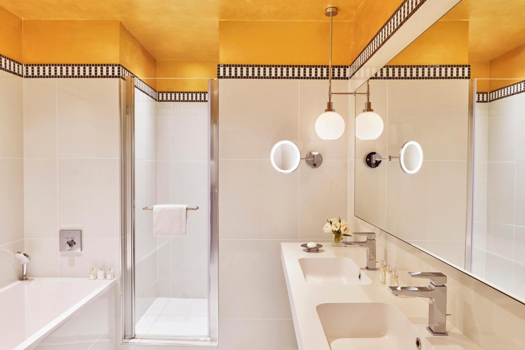 Hotel Barrire Le Westminster Le Touquet Exteriér fotografie Bathroom